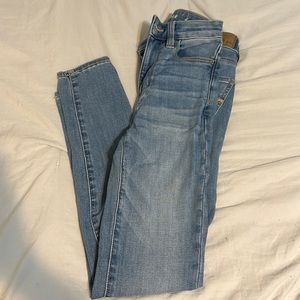 AE SUPER HI RISE JEGGING 00 SHORT